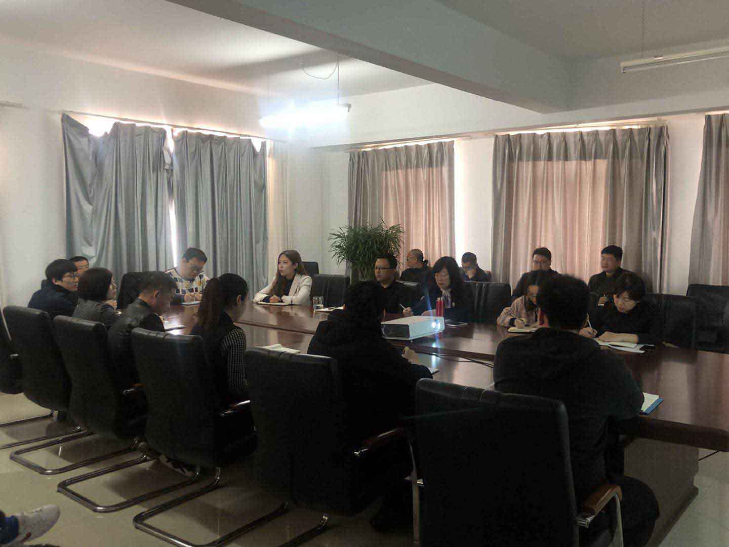 1020815880.jpg 1020815880.jpg